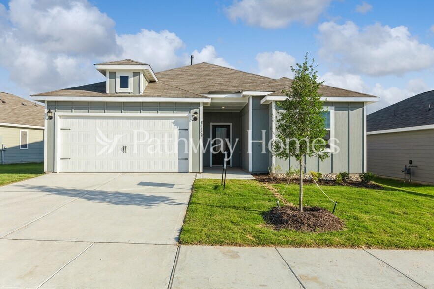 Primary Photo - 10805 Copper Hills Ln