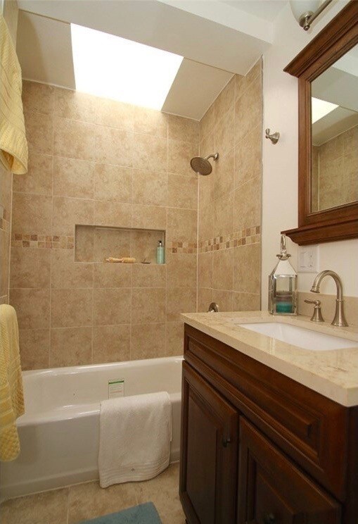 Building Photo - 1911 Cedar Ave