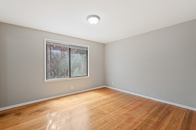 Building Photo - 2610 58th Ave SW