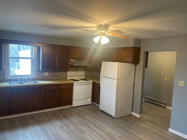 Building Photo - Herndon Apartments