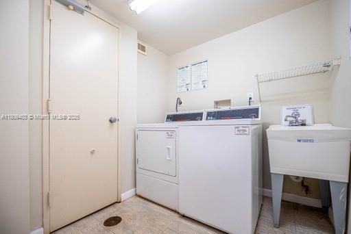 Building Photo - 20505 E Country Club Dr