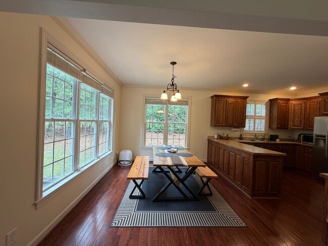 Building Photo - Carolina Lakes Gated Community!!