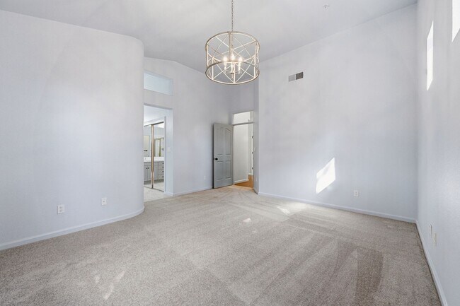 Building Photo - Contemporary Single Level North Napa Home