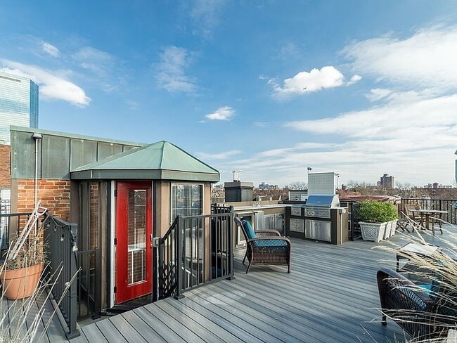 Building Photo - 94 St Botolph St