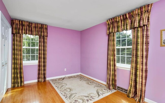 Building Photo - 3847 Quakerbridge Rd