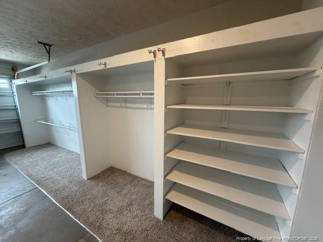 Building Photo - 311 W Oak Pointe Cir