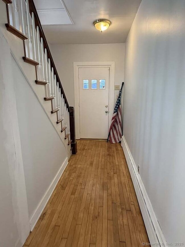 Building Photo - 141 Millville Ave