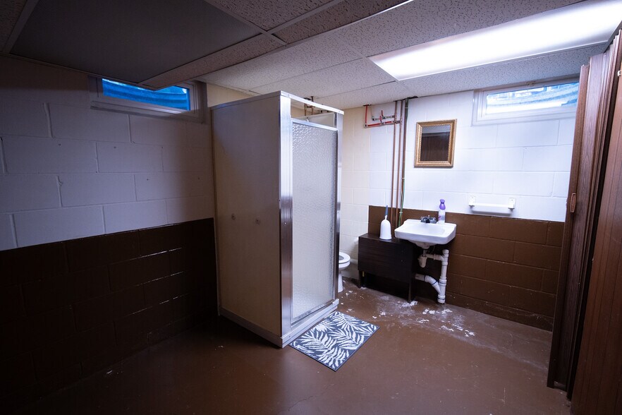 Building Photo - 1218 Aldrich Way