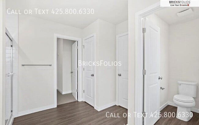 Building Photo - 5115 86th Ave NE