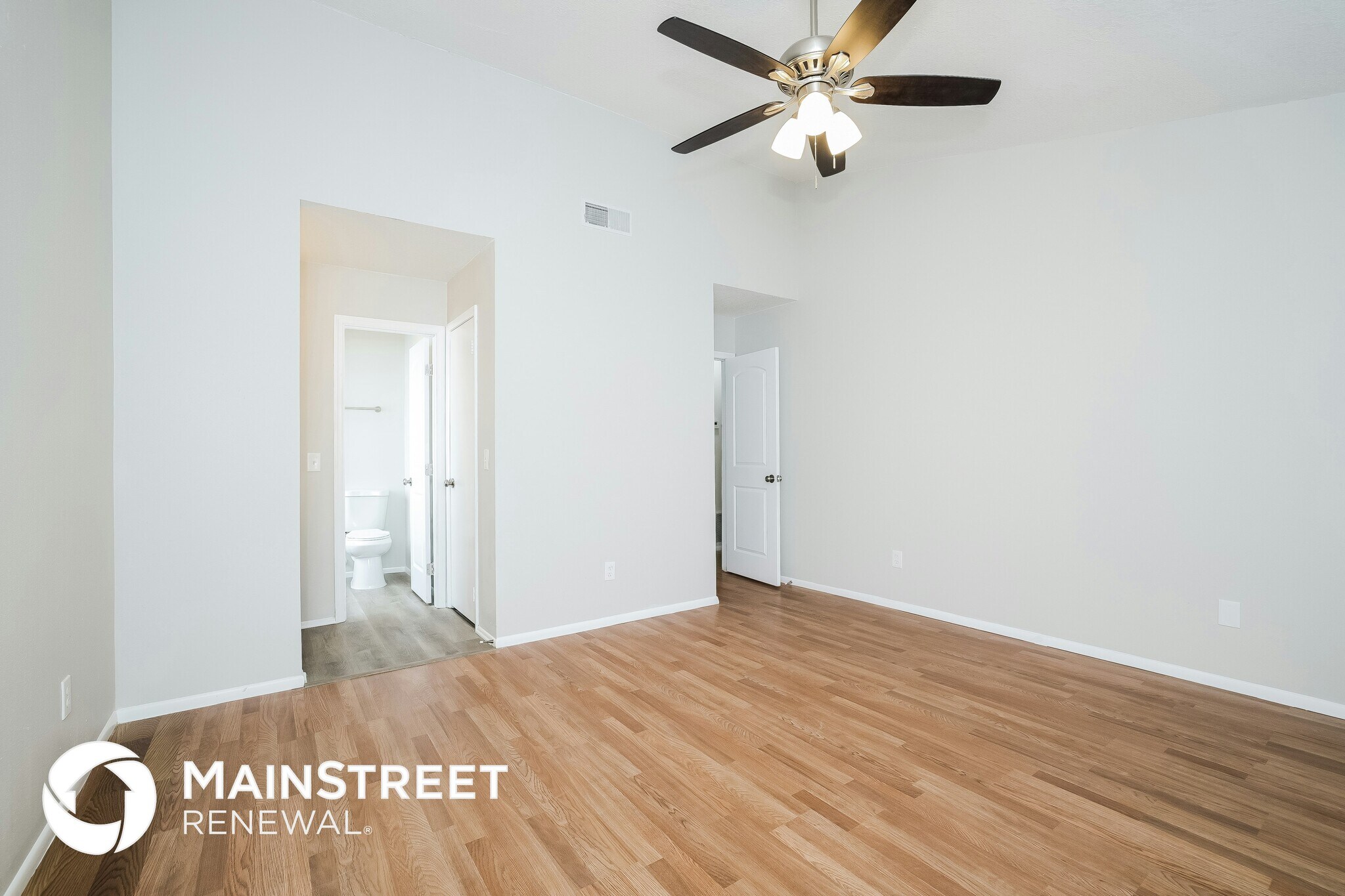 Building Photo - 2403 Covedale Ct