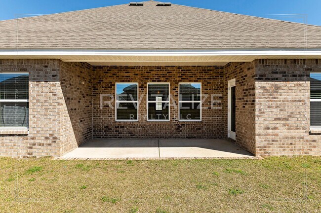 Building Photo - Move-in Ready 4 Bed 2 Bath Daphne Home in Jubilee Farms