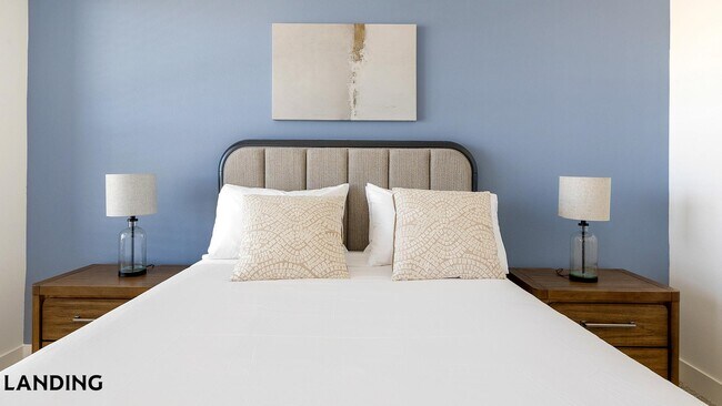 Building Photo - 108 N US Hwy 377