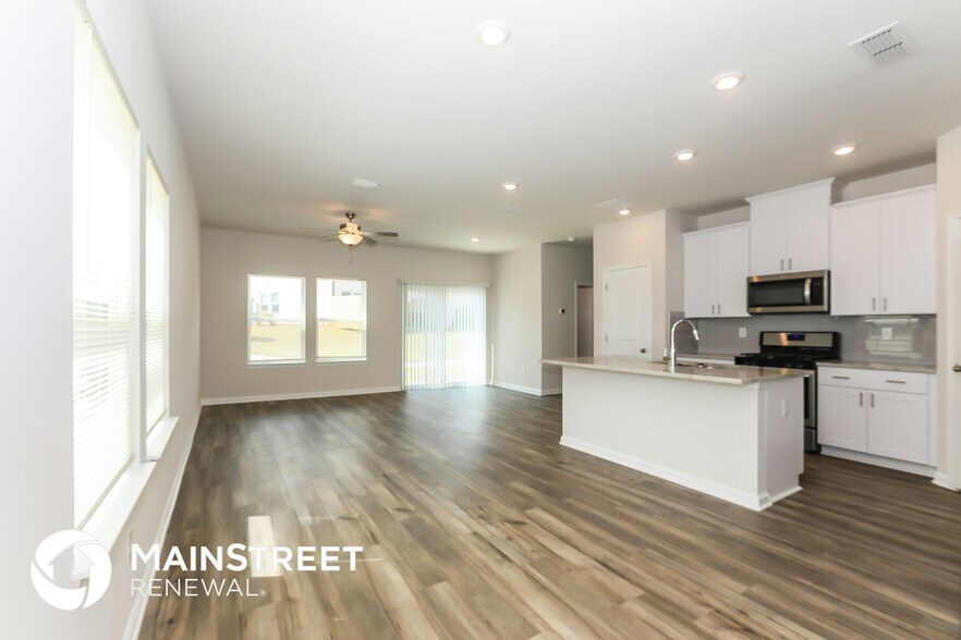 Building Photo - 270 Grayson Trl