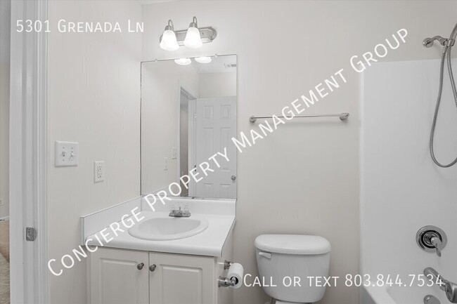 Building Photo - 5301 Grenada Ln