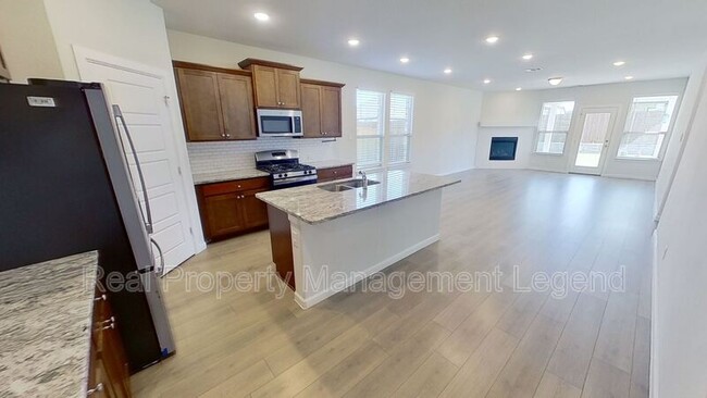 Building Photo - 442 Diamond Creek Dr