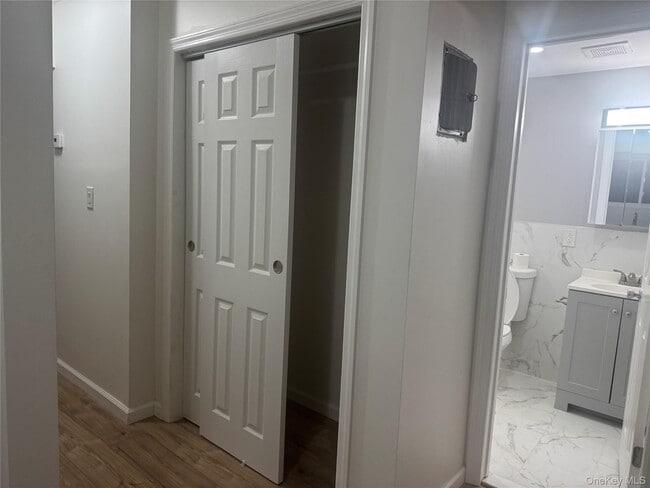 Building Photo - 134-15 160th St