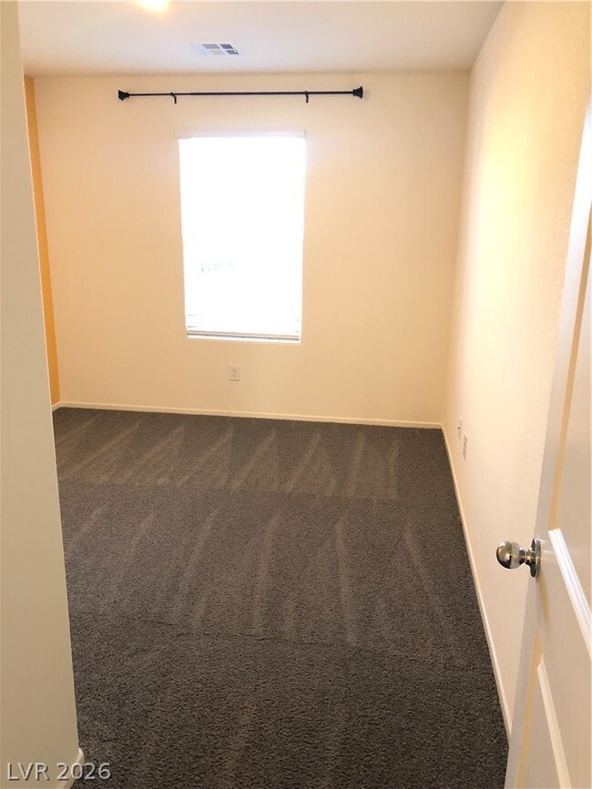Building Photo - 440 Moonlight Cove Dr