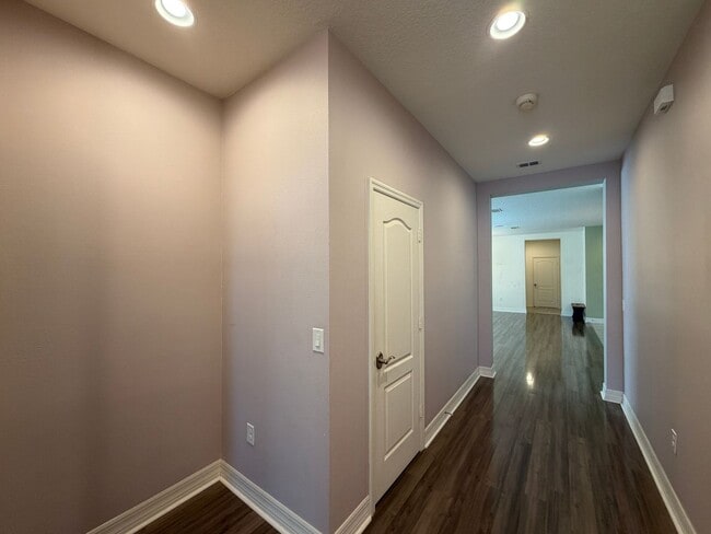 Building Photo - One story single family home in Summerlake, Winter Garden!