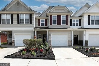 Building Photo - 4905 Vireo Dr