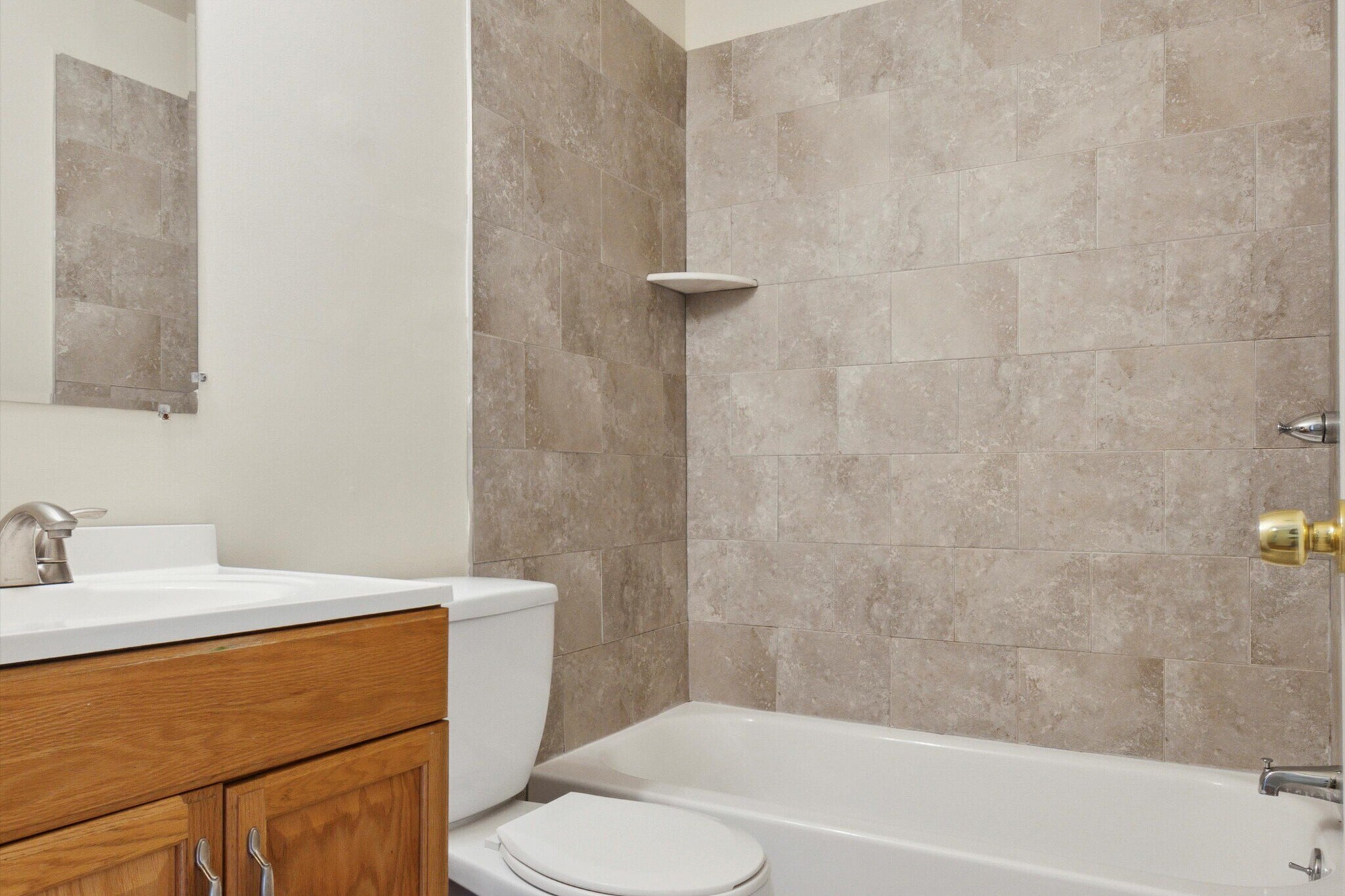 Building Photo - 1519-21 N 16TH ST Unit 3102