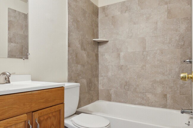 Building Photo - 1519 N 16th St