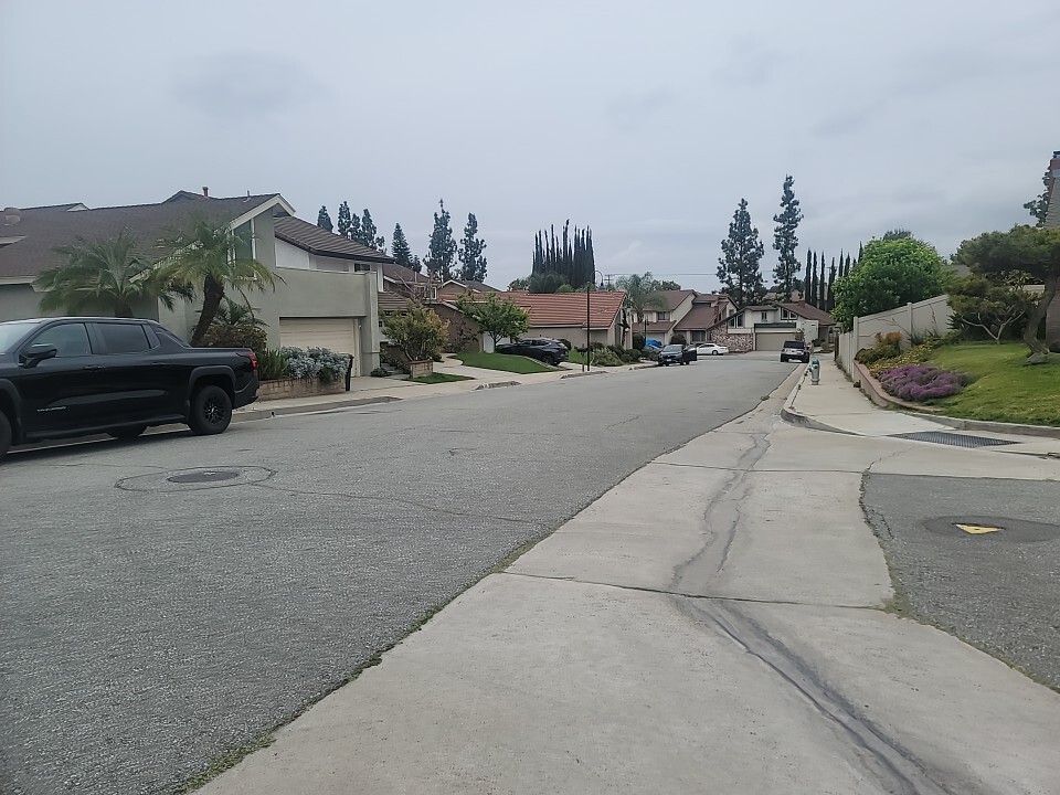 Building Photo - 274 Echo Canyon Pl