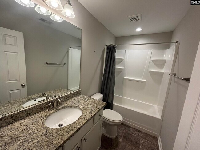 Building Photo - 532 Idlewood Park Dr