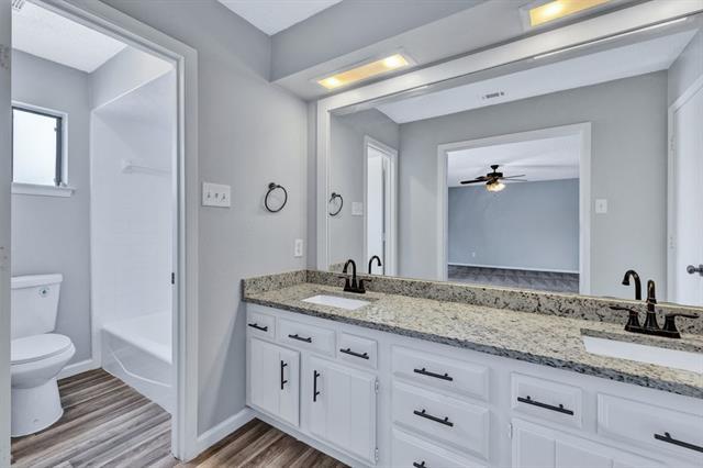 Building Photo - 2333 Garden Park Ct