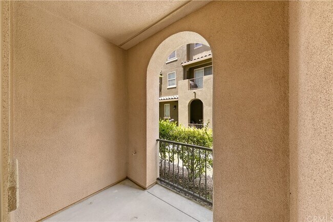 Building Photo - 1863 Hazel Ct