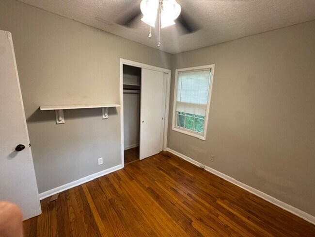 Building Photo - 1444 Waccamaw Dr