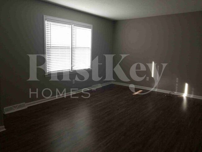 Building Photo - 4019 Ladson Rd