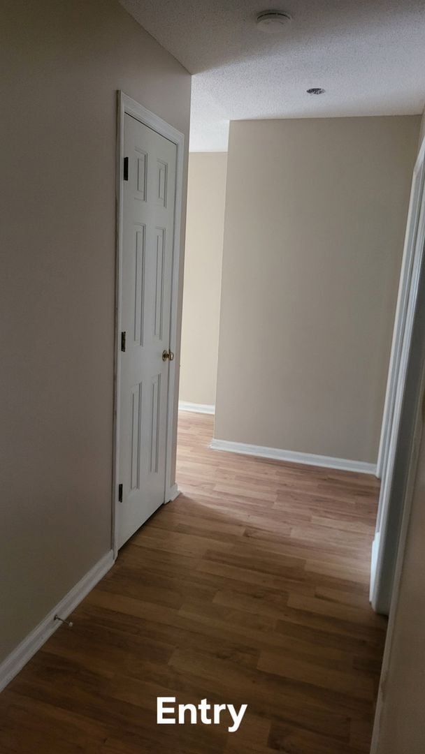 Building Photo - Recently remodeled condo in Clemmons, NC