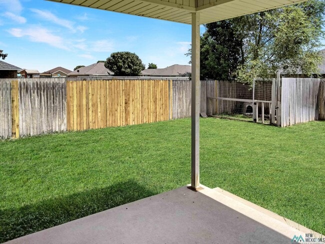 Building Photo - 4417 Sandstone Dr