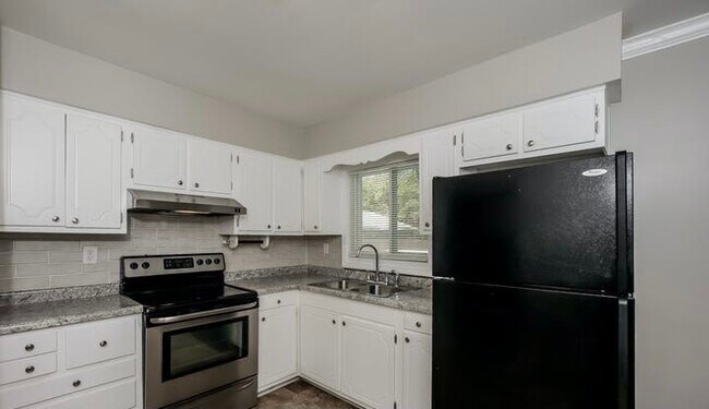 Building Photo - 4609 Glenna Way