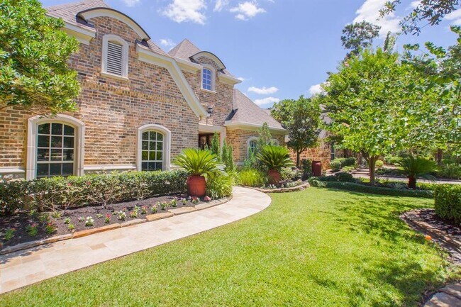 Building Photo - 6 W Monteagle Cir