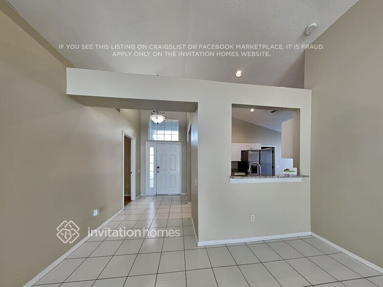 Building Photo - 727 Bryson Loop