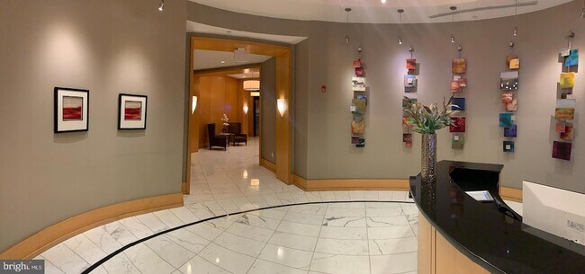Building Photo - 155 Potomac Passage