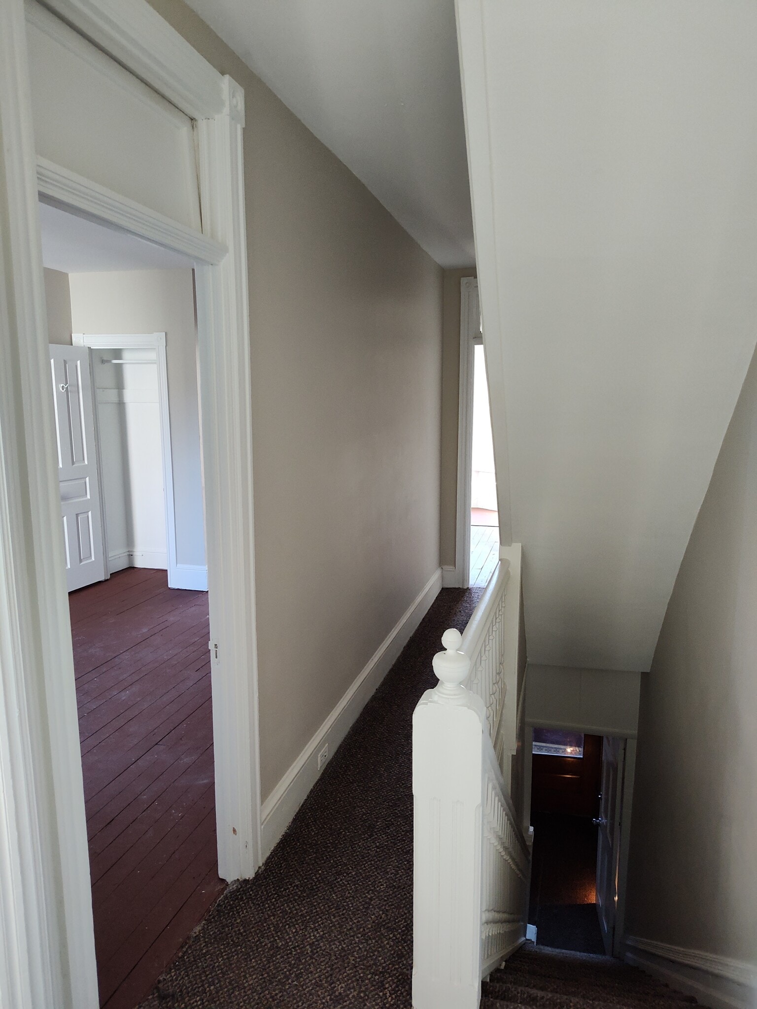 Bedroom 1 Entry and 2nd Floor Hallway - 1224 Eckert Ave