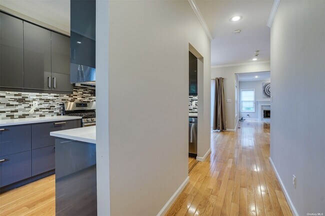 Building Photo - 36 Snowdance Ln