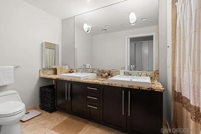 Building Photo - 1262 Kettner Blvd