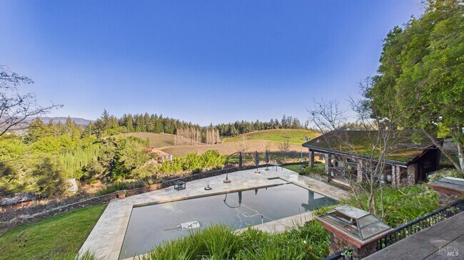 Building Photo - 3225 W Dry Creek Rd