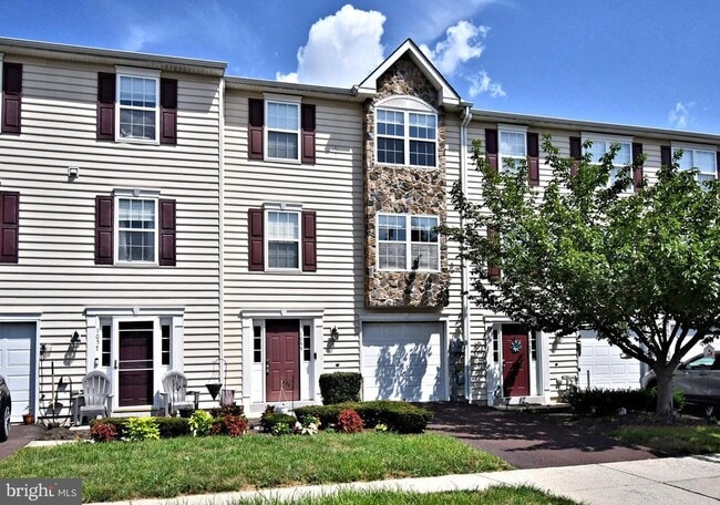 Primary Photo - 1055 Balley Dr