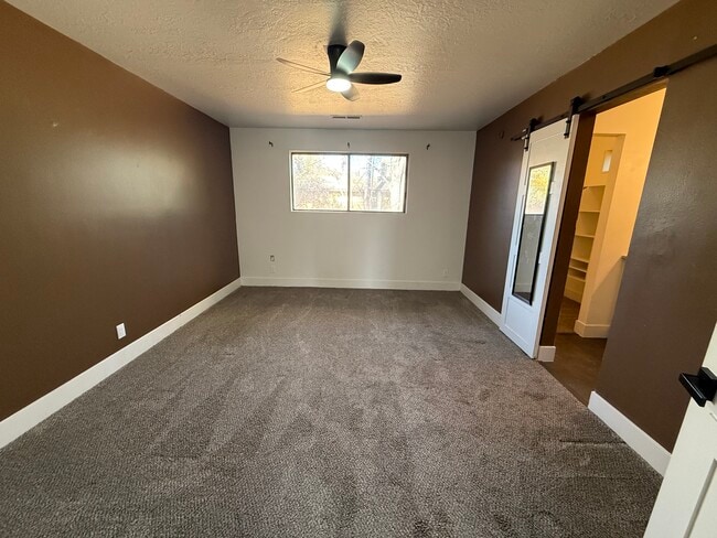 Building Photo - 1170 W 540 N