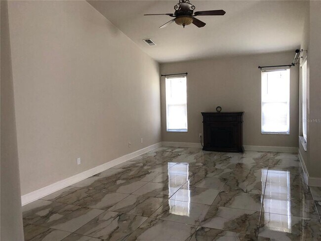 Building Photo - 4835 Mill Run Dr
