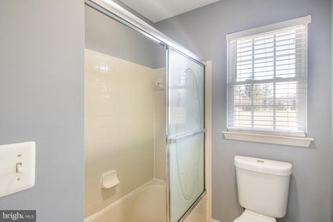 Building Photo - 15309 Lions Den Rd