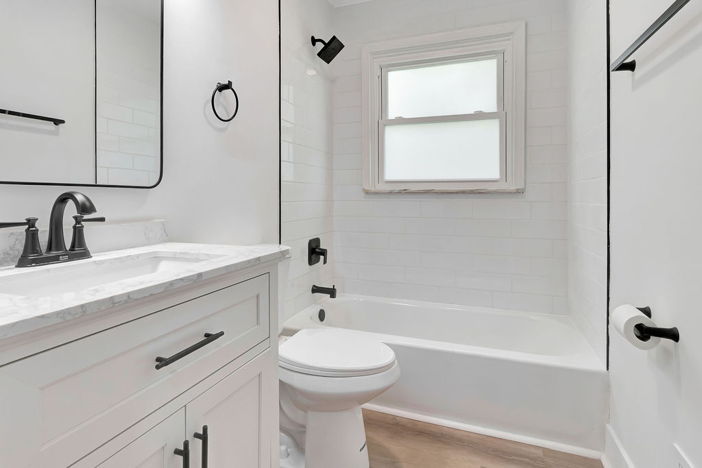 Building Photo - 5946 Sunridge Dr