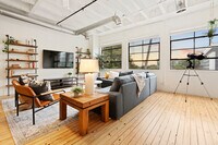 Building Photo - 900 Peachtree Lofts