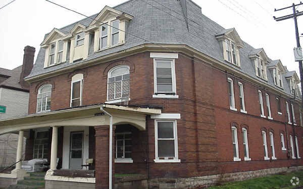 Building Photo - 226 Buttles Ave
