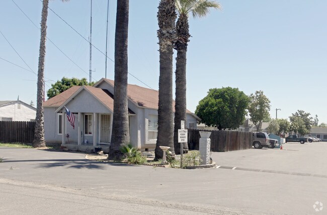 Primary Photo - 434 B St