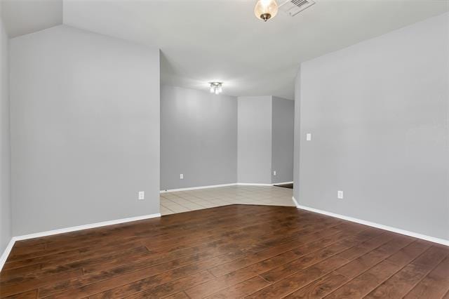 Building Photo - 9721 Meadow Rue Dr